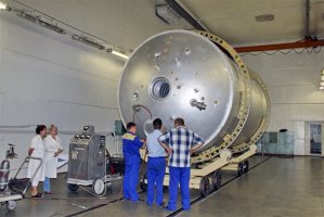 First stage fuel tank